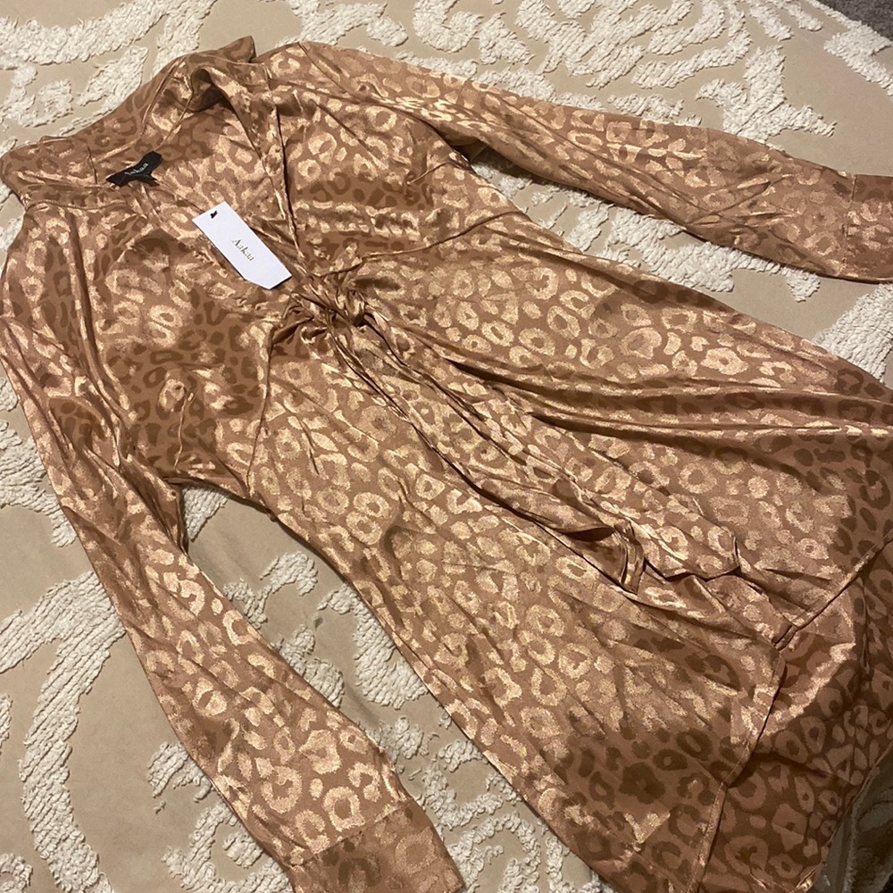 Beautiful gold dress